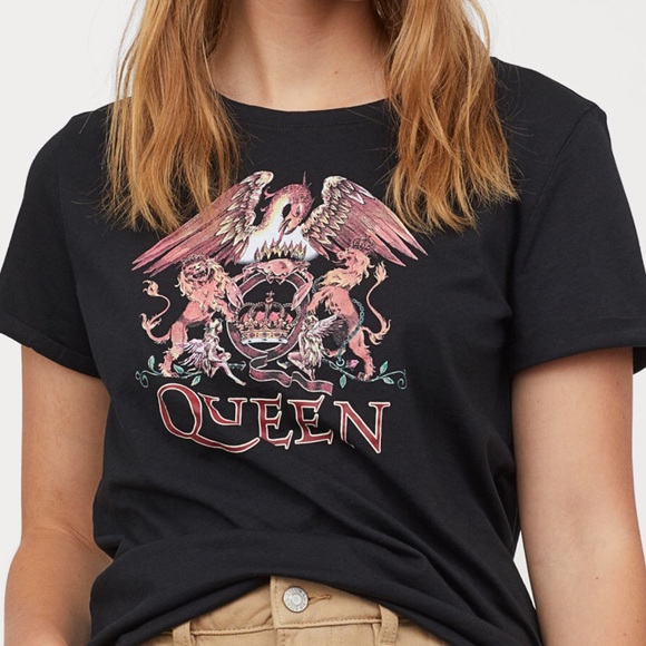 H&M Tops - NWOT Official Merch TShirt / Size M